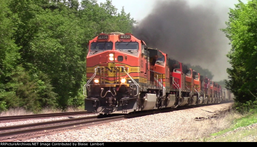 BNSF H-GALKCK with ELEVEN locomotives